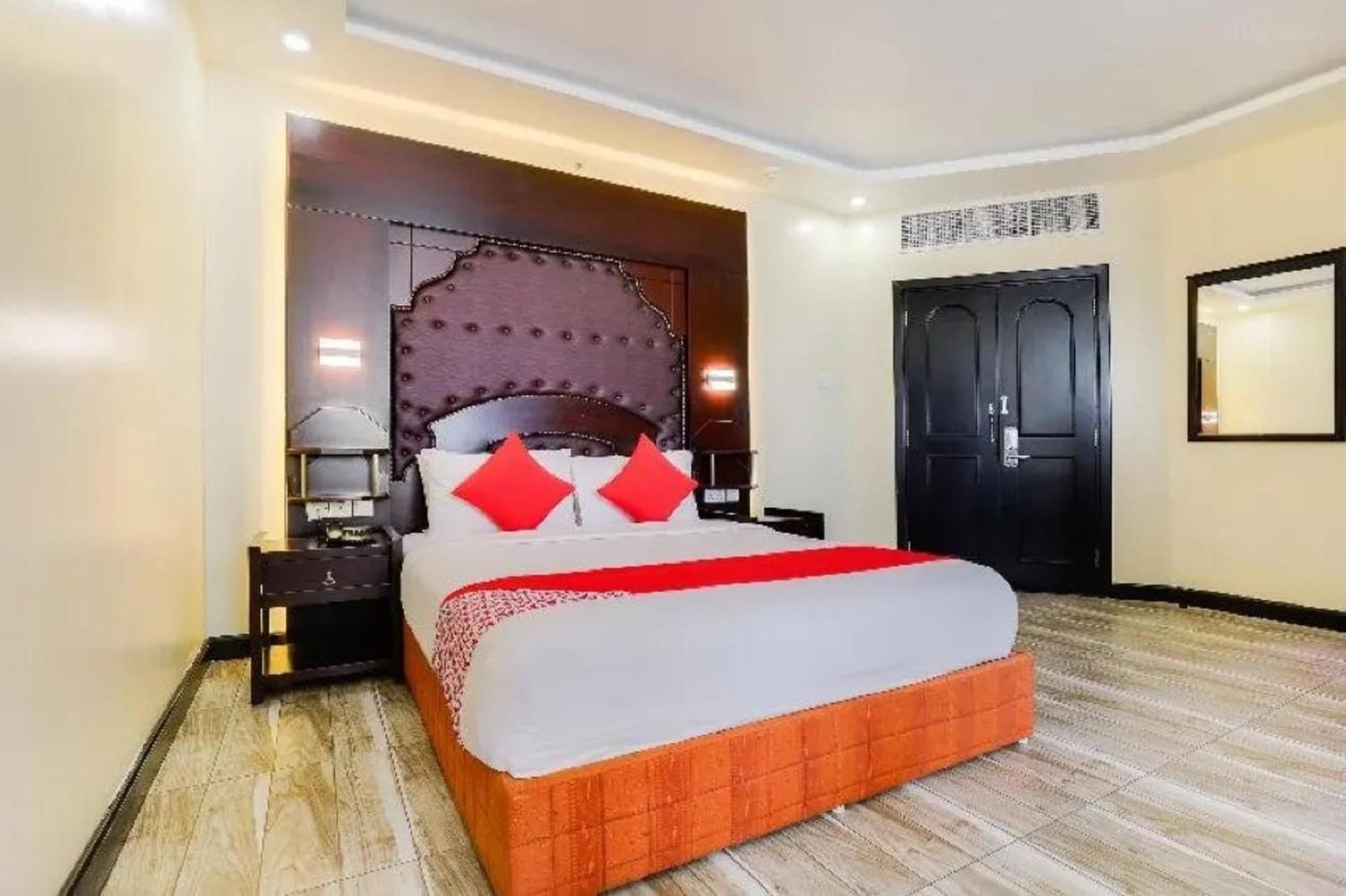 Shh Hotel Fujairah Exteriör bild